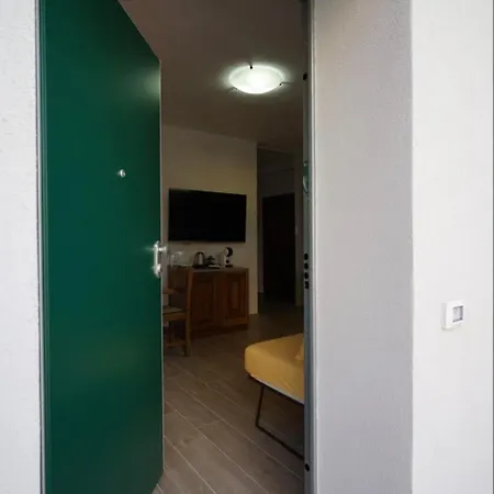 Casa Carlotta 아파트