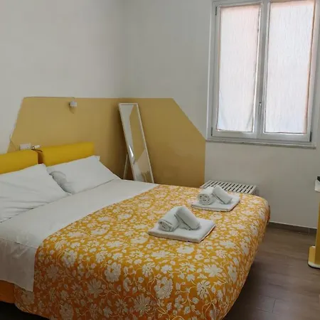 Casa Carlotta - Mytouristhome Apartamento